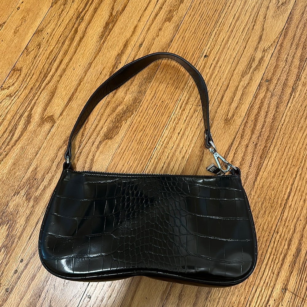 JWPEI faux snake skin shoulder bag. Like new! Used once